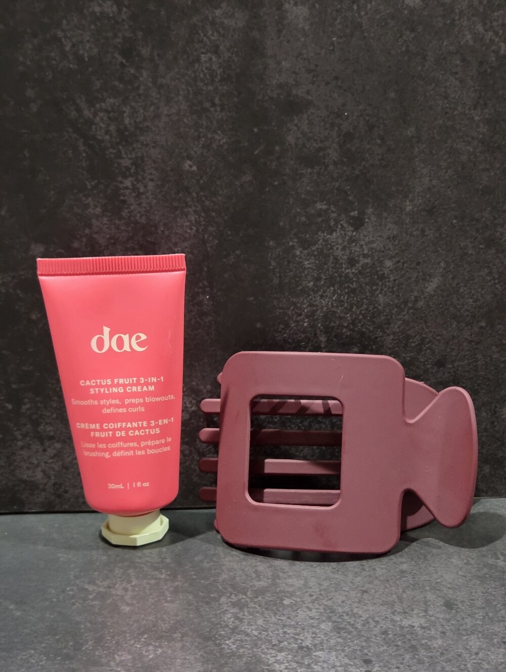 dae Cactus Fruit 3-in-1 Styling Cream -